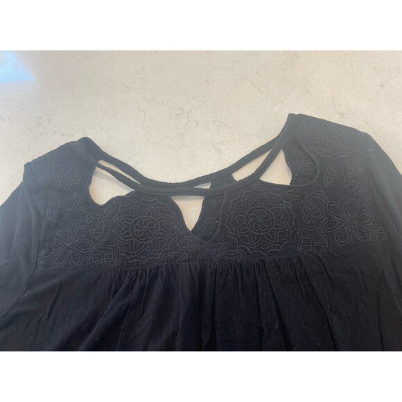 top - Picture 2 of 4